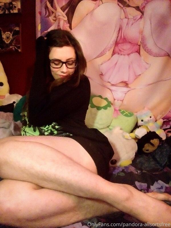 big sweater, no pants season