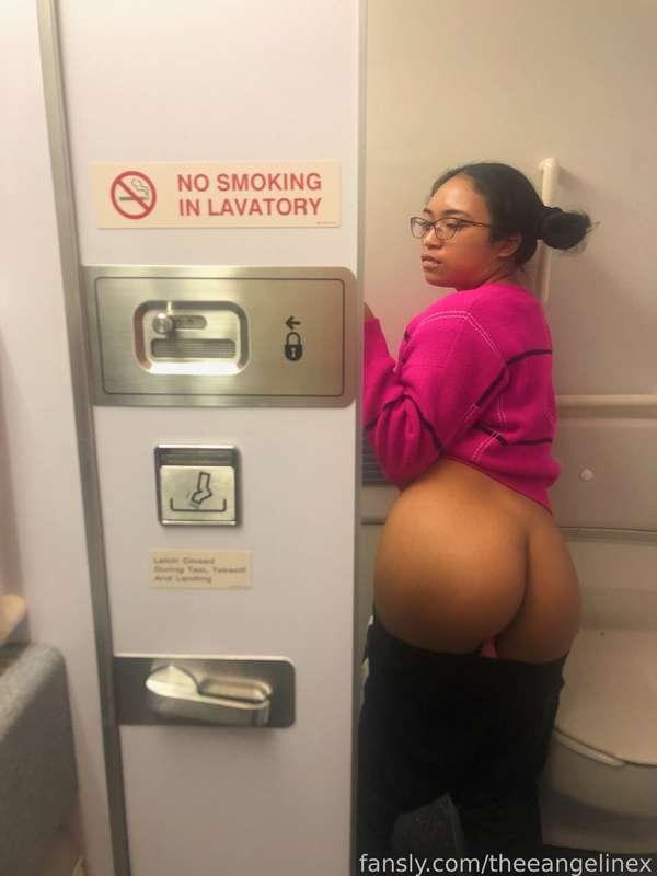theeangelinex image #3