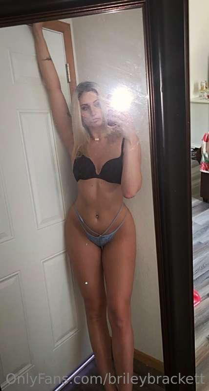 brileybrackett image #1