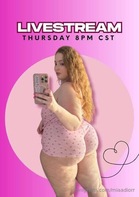 💕 LIVE STREAM TOMORROW 💕I'll be going LIVE at 8pm CST 🥰For t..
