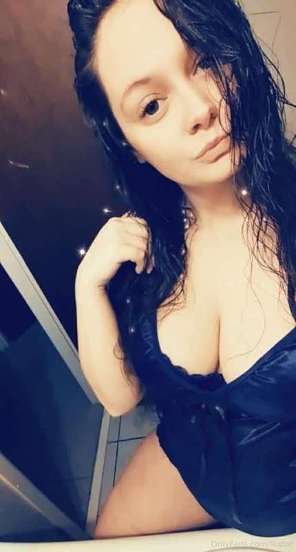 Tip this post $25 to get ALL my photos & videos once you tip..