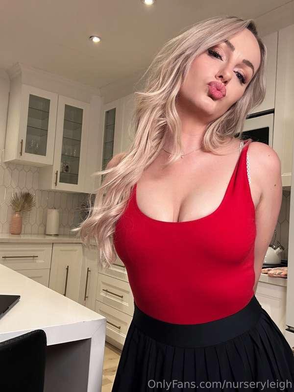 Kisses 👄