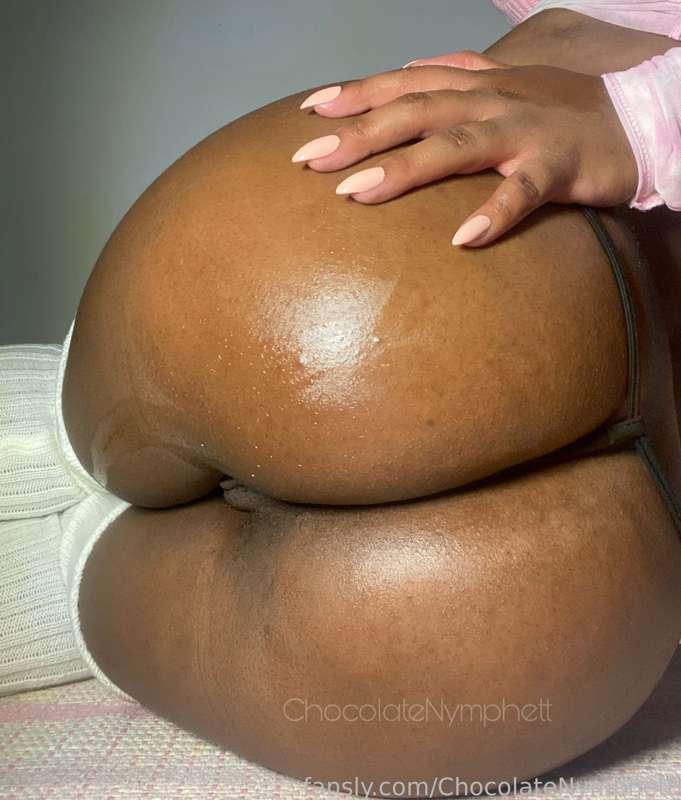 chocolatenymphett image #2