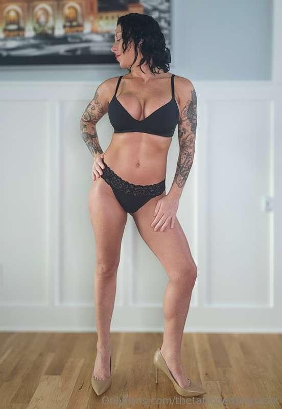 Felt cute, thought you deserved to see the view 😘