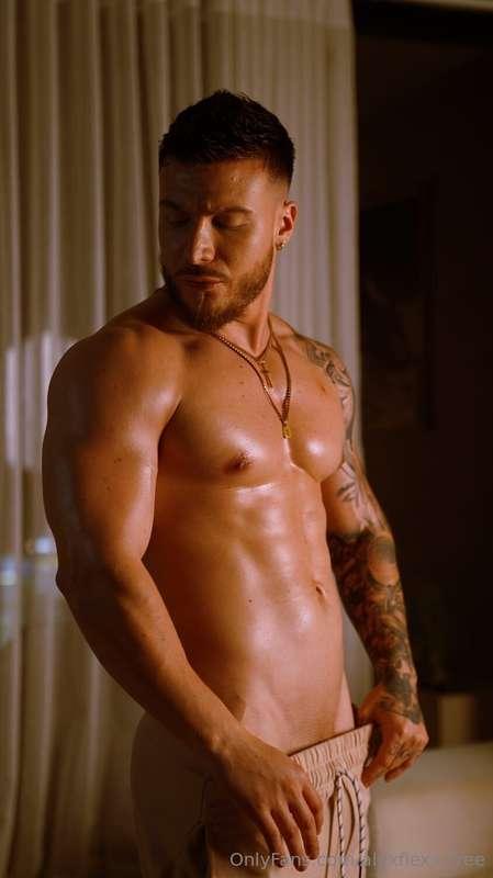 alexflexx_free image #3
