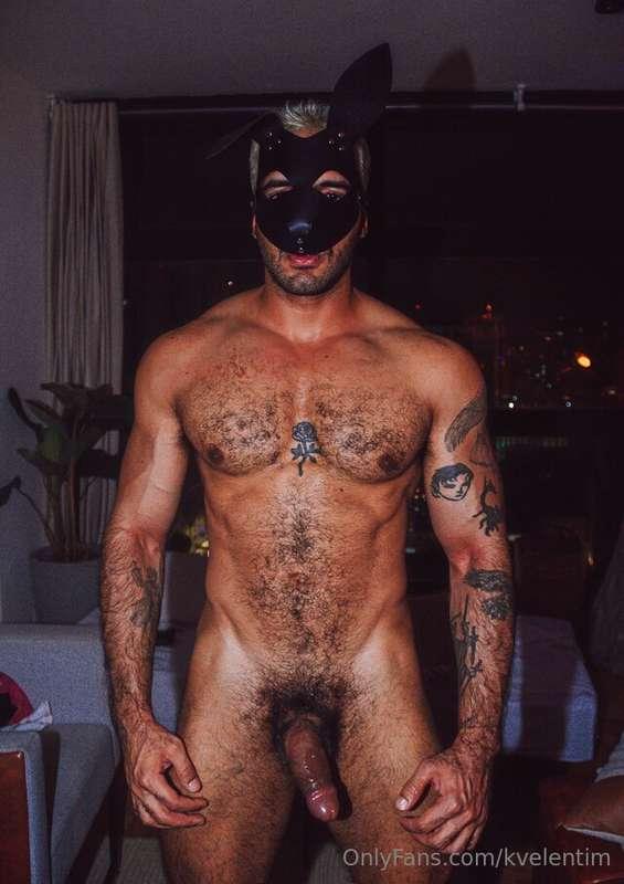 looking for someone to cover my hole 🐰🤭🐰