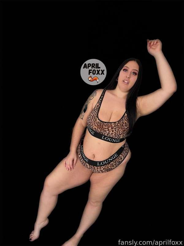 aprilfoxx image #0