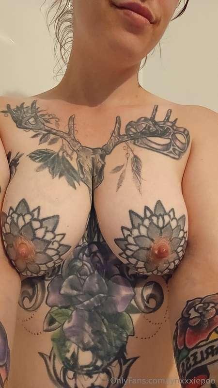 Hope everyone is having a frisky week 😘😘 join me in some mea..