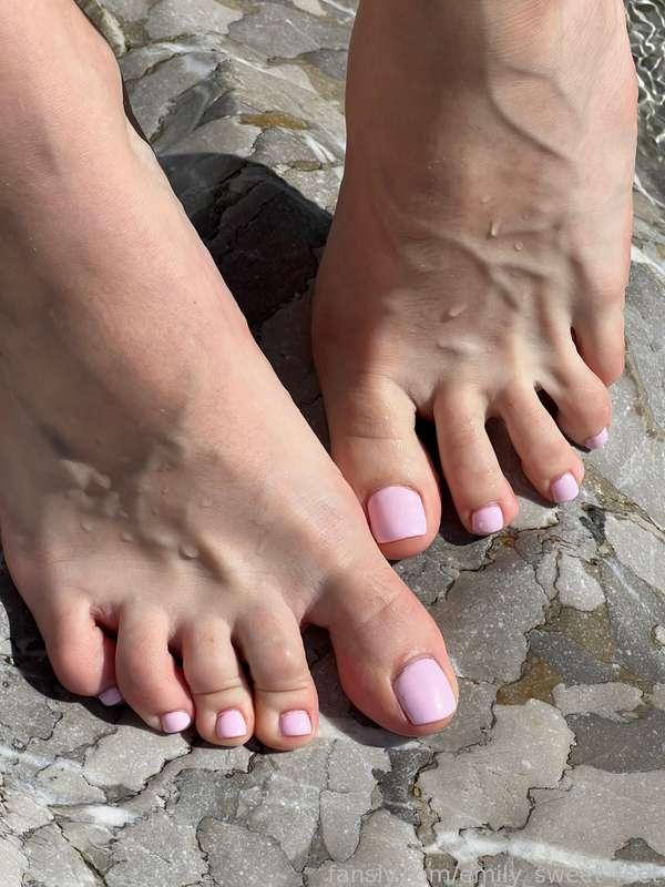 emily_sweet_feet image #7