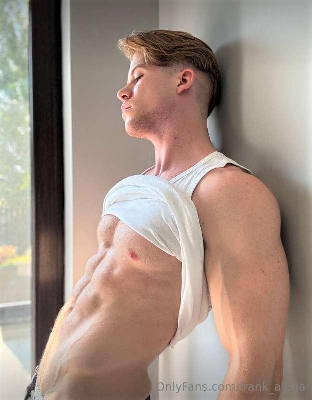 Which side of me do you want to see next?😈