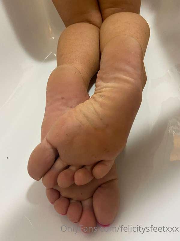 Pre bath 😉 🛀