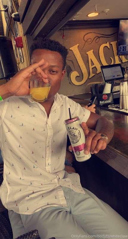 Throwback to some Sunday Funday shenanigans. Hope everybody’..