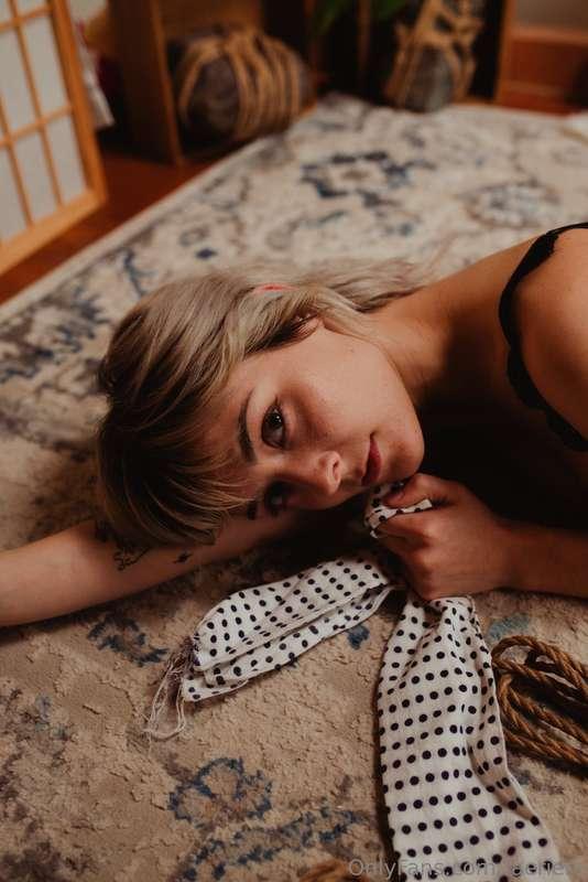 🖤