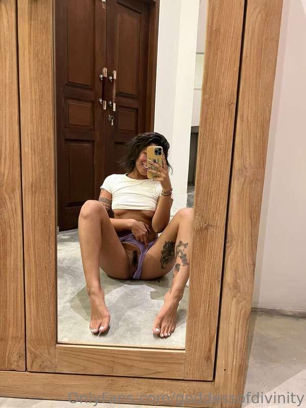 Let me spread my legs for you my KIng 💦