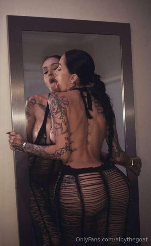 Sometimes I wish I could taste myself😅
