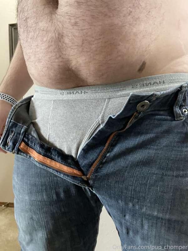 You gonna help daddy get out his work clothes ?