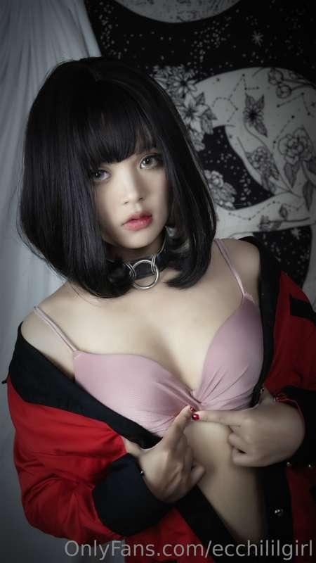 Kakegurui Photoset
This photoset contains a simple cosplay f..