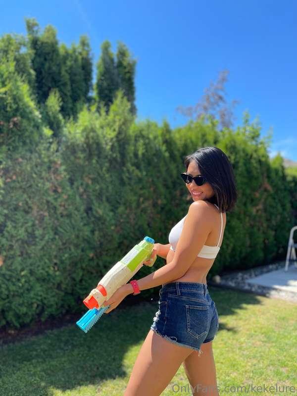 The weather is great to play with the supersoaker