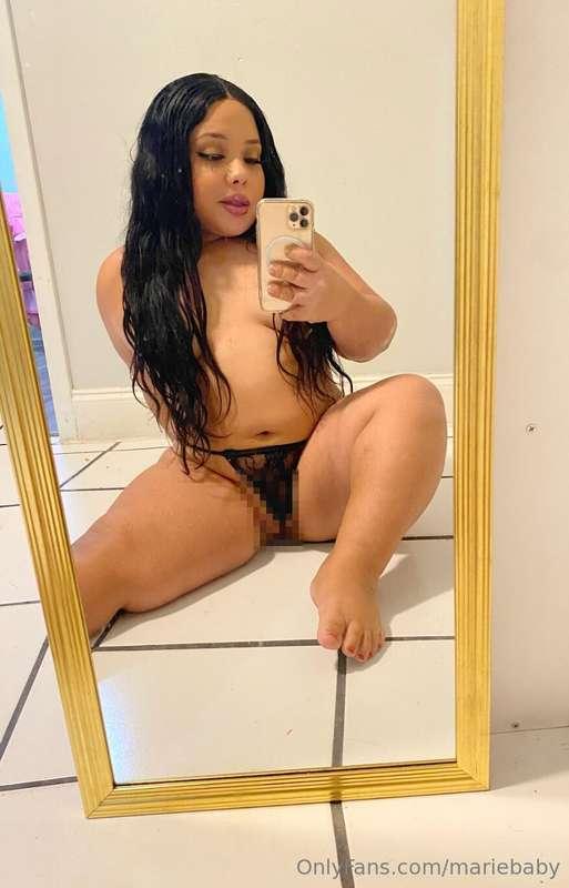 have you seen someone this sexy before? 🤭