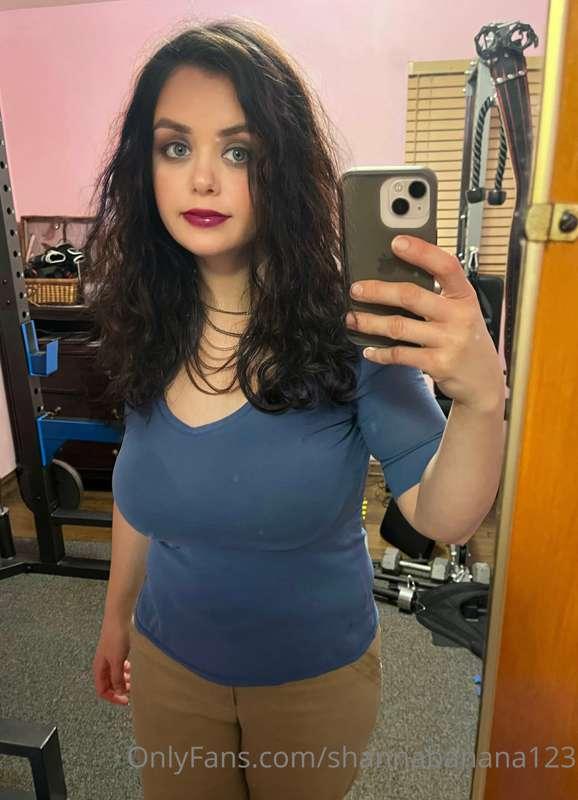 2 new pics of me today