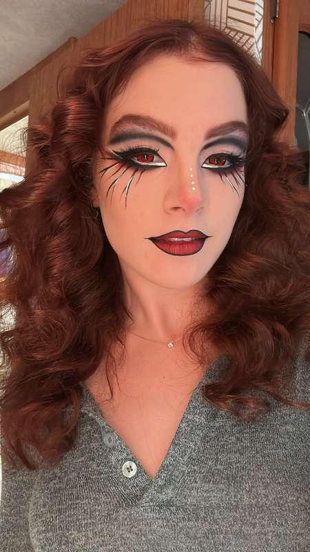 😘