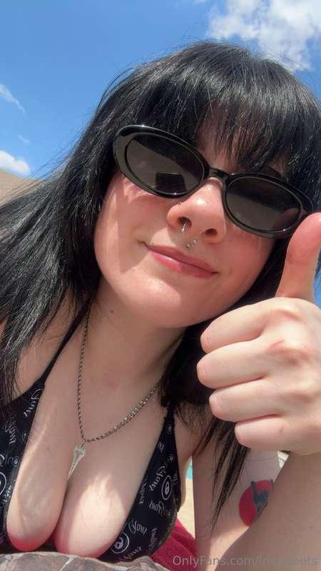 😎 ☀️