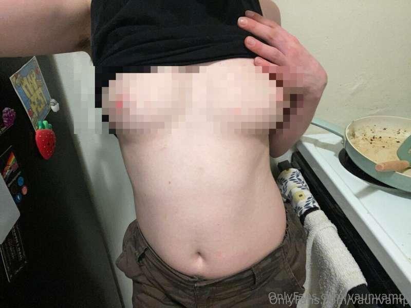 want my titties being licked rn🥵🤤