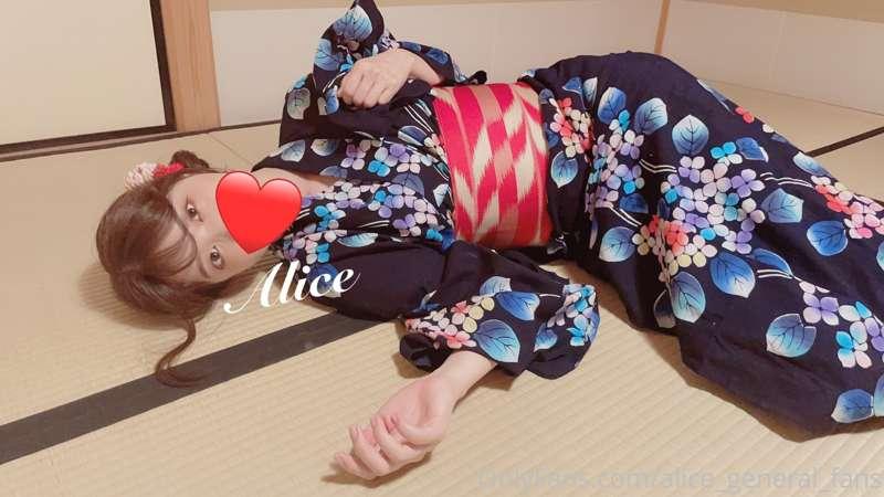 after summer party...❤️(4pics + 4pics)