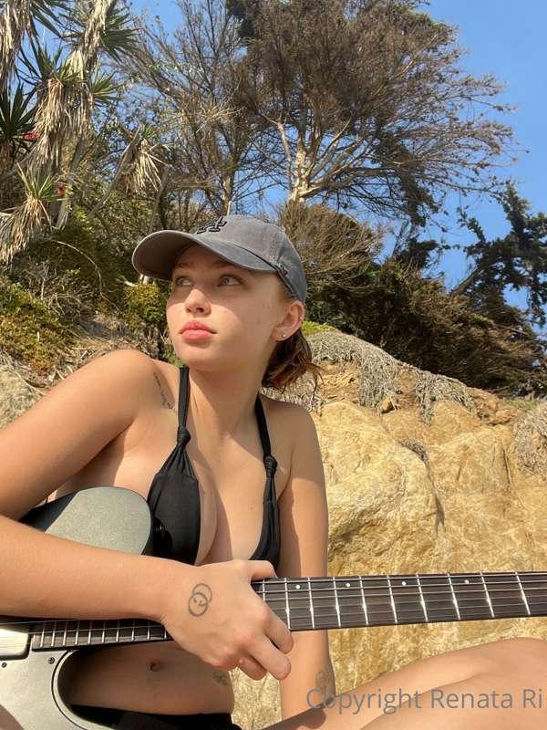 Want me to play you a song? <3
