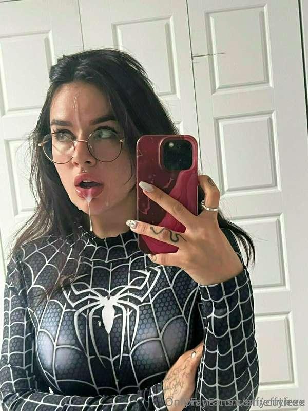 no one loves cum as much as i do