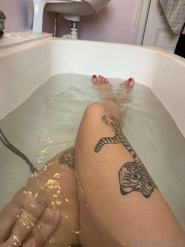 Shower fun ❤️