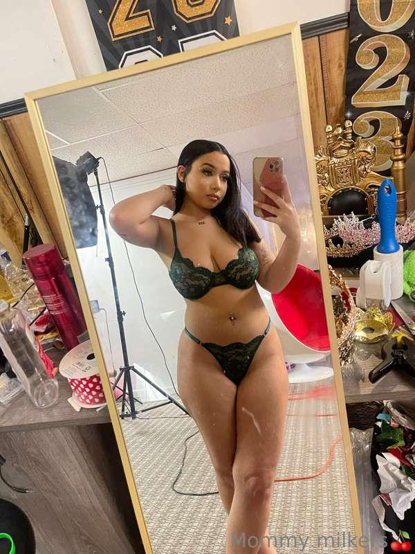 It’s almost St. Pattys day 💚🤭