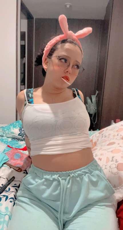 put me in four daddy please 🤤🥺