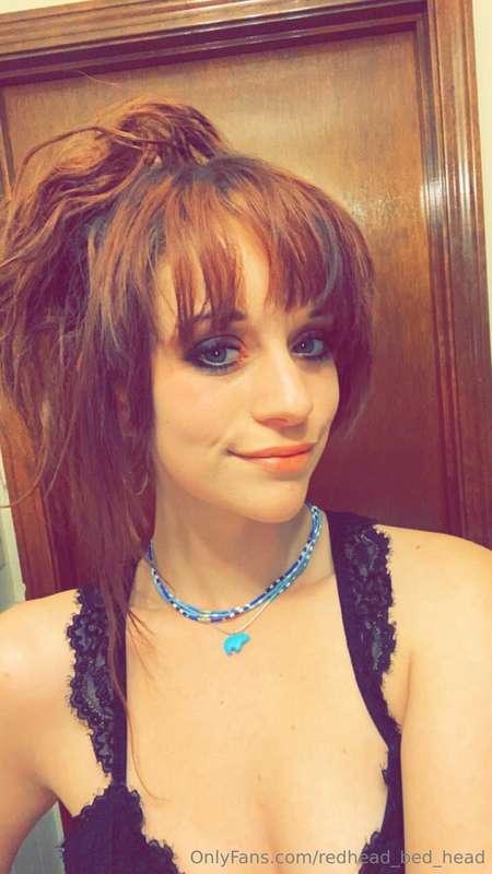 back when i had bangs.. i looked so different!