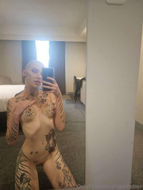 In Melbourne to do some porn💦💦
