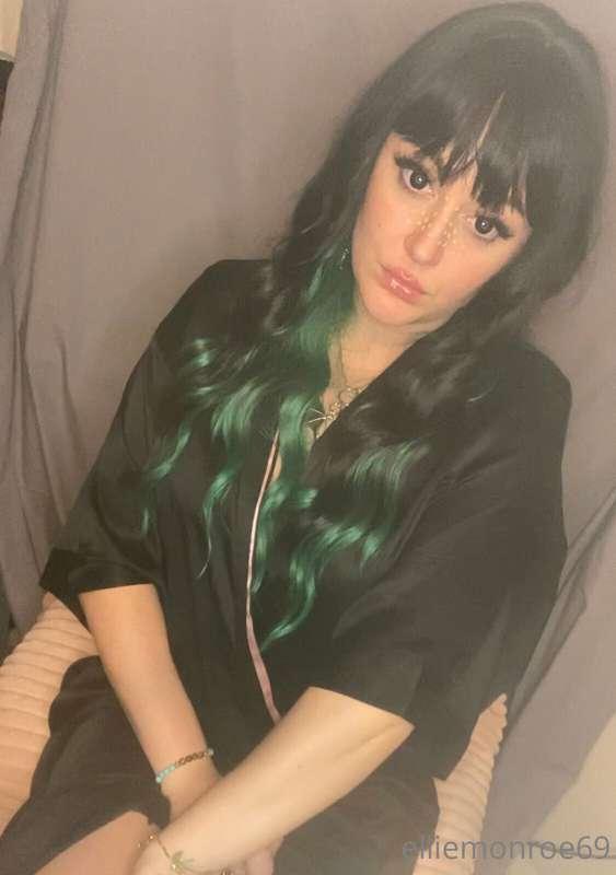 ellie_monroe69 image #2