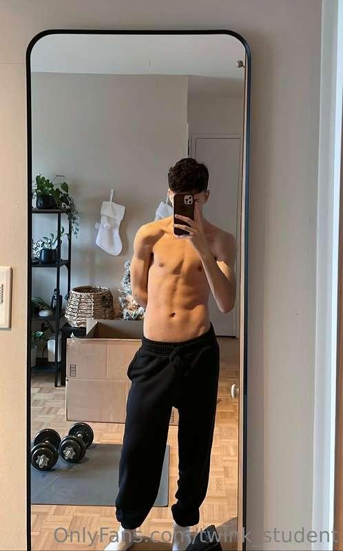 what do you think of my gym progress?😍