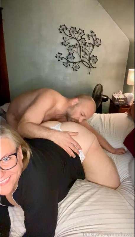 Hi ❤️❤️

#bbw #glasses #milf #mommy #plussize #PAWG #curvy #fyp #bubblebutt #booty #worship