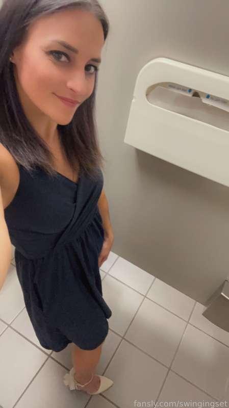 Happy Tuesday!!!!

#hotwife #cuckold #boobs #FYP #brunette #milf #tattoos #slutwife #swingingset #FYP #public #restroom #workplace #officeslut #attheoffice #intheoffice #selfie #naughtyselfie 