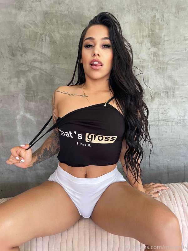 Would you like me top make you a cum video ? DM me🗣️🗣️ 