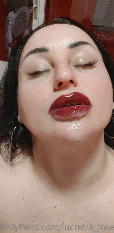 lucretia_free image #0