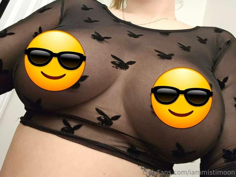 Paid page is way more litt. Full nude 😋  and I have the perf..