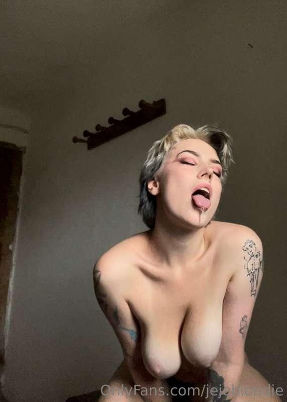 jejeblondie image #12