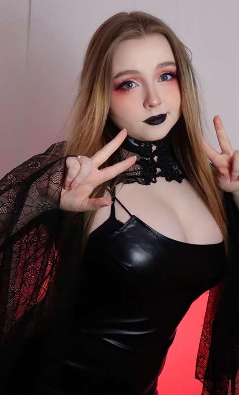 HAPPY HALLOWEEN ! (GODLY+)
