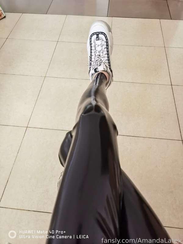 amandalatex image #3