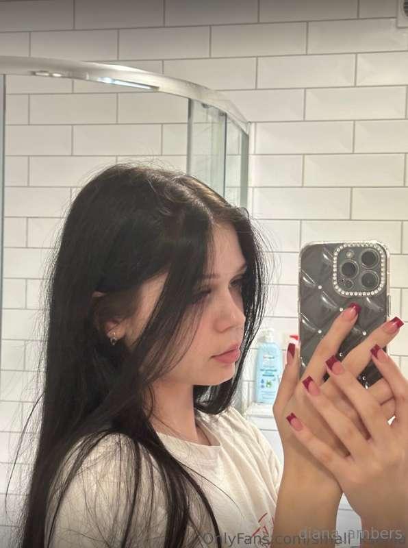 🔥𝐅𝐑𝐄𝐄 𝐏𝐀𝐆𝐄 🔥@small_ksenia 😈🟡She @small_ksenia needs your coc..