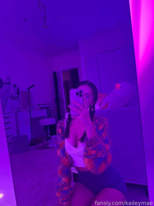 kaileymae image #2