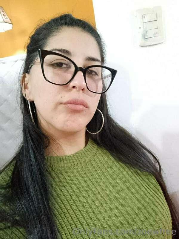 ## @VICKIITA 𝕨𝕒𝕟𝕥𝕤 𝕒 𝕝𝕠𝕥 𝕠𝕗 𝕞𝕚𝕝𝕜, 𝕒𝕣𝕖 𝕪𝕠𝕦 𝕨𝕚𝕝𝕝𝕚𝕟𝕘 𝕥𝕠 𝕘𝕚𝕧𝕖 𝕚𝕥..