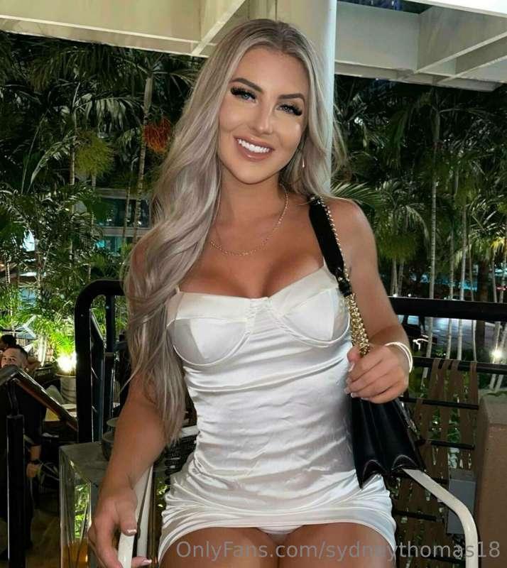 @haleyysmith FUCKED THE DEAN OF HER COLLEGE 😦😦

FREE VIDEO C..