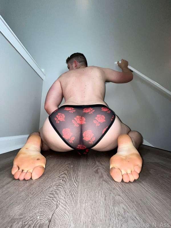 twunks_n_ass image #2
